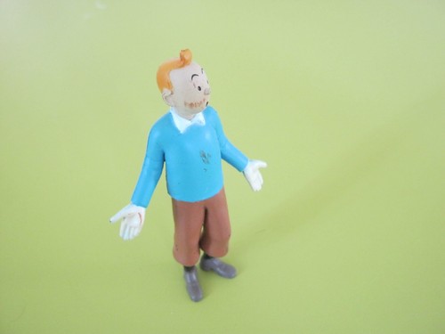 Figurine tintin pull bleu - en,