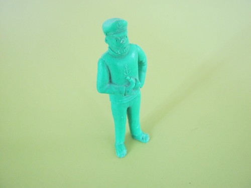 Figurine tintin haddock vert - haddock,